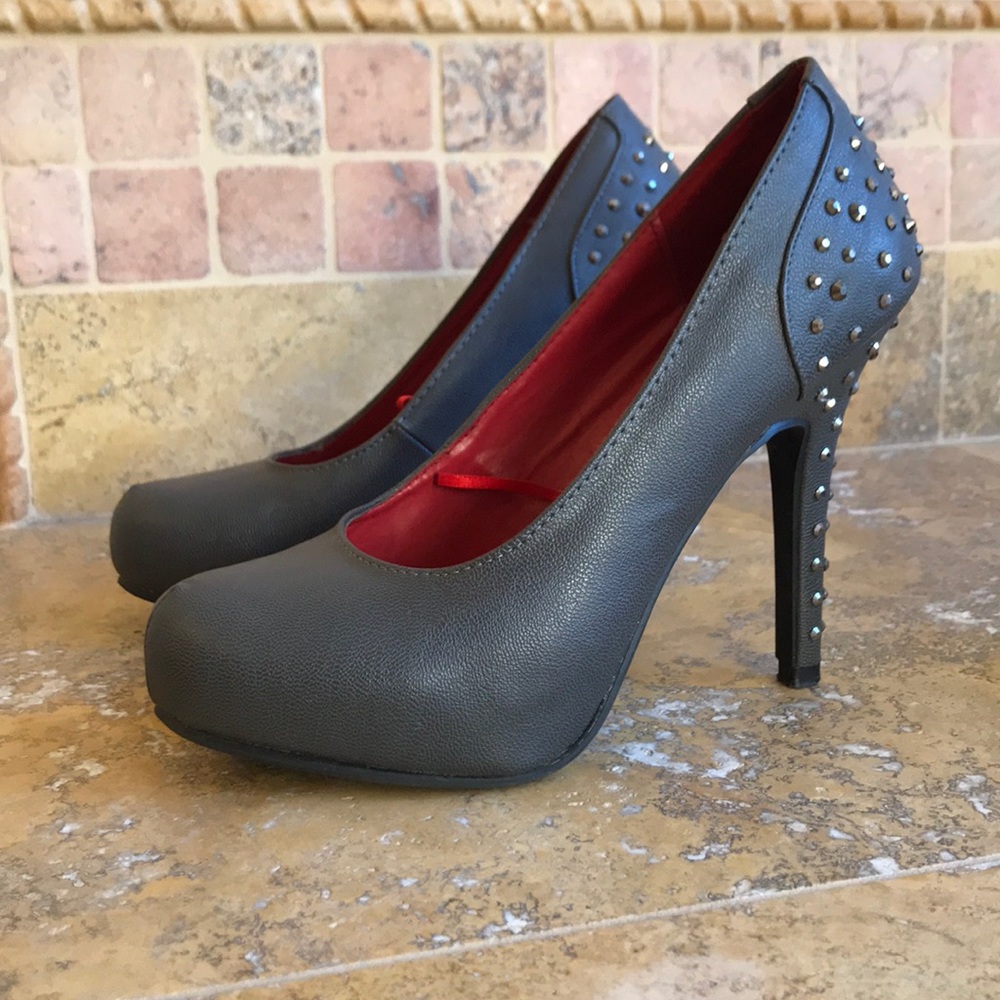 Madeline girl Pumps